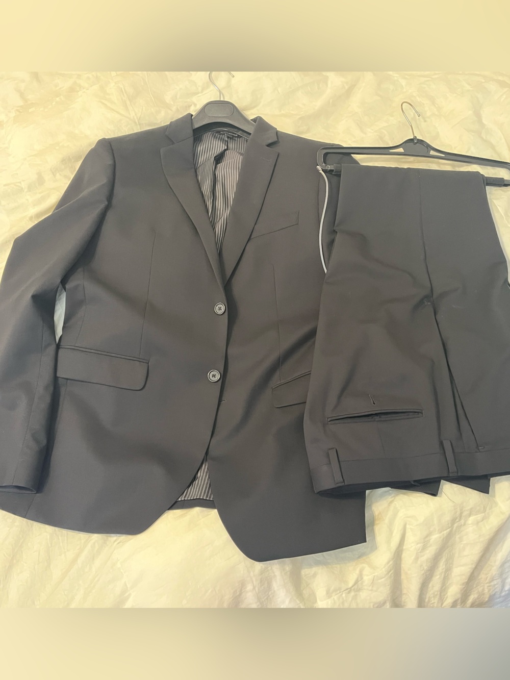 Banana Republic Black Slim Suit — 42L